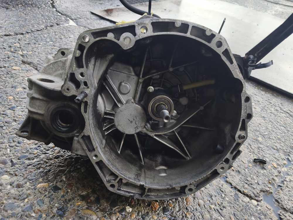 BOITE DE VITESSE MANUEL DACIA/RENAULT CODE: ND4001  - Vue 2